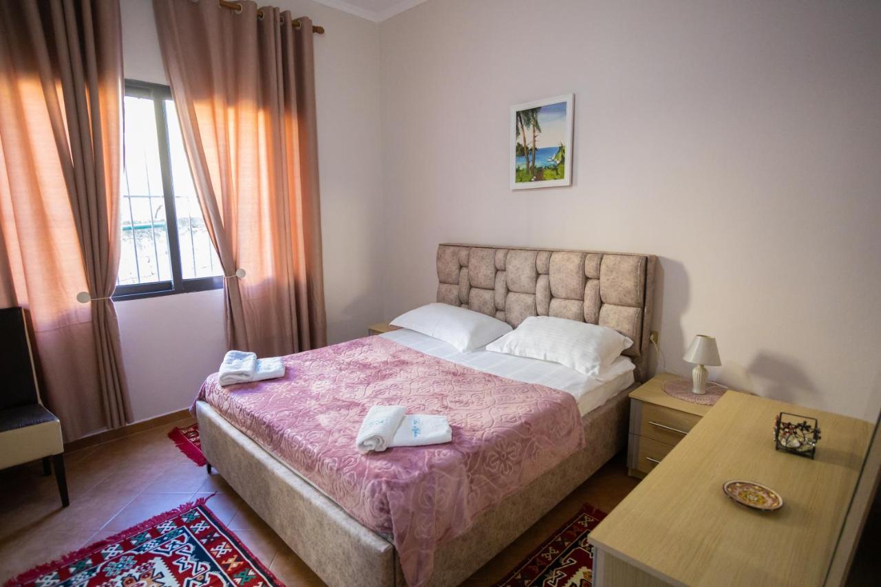 Vila Aulona Vlore Exterior photo